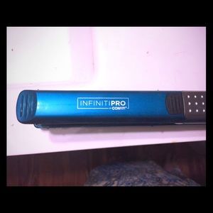 InfinitiPro Straightener